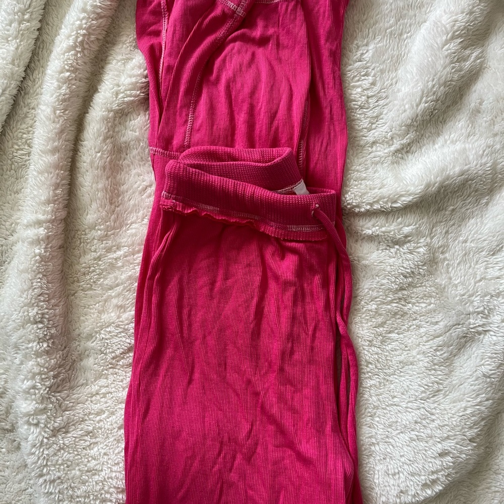 Urban outfitters pink flowy pants
